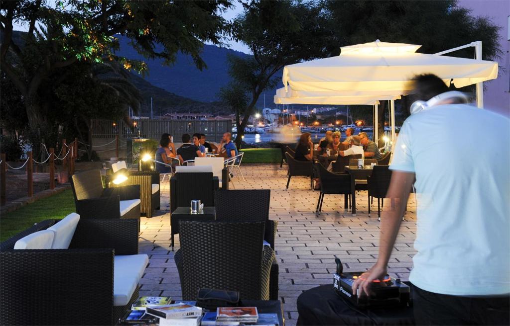 Sporting Hotel Stella Maris บอซามารีนา ภายนอก รูปภาพ